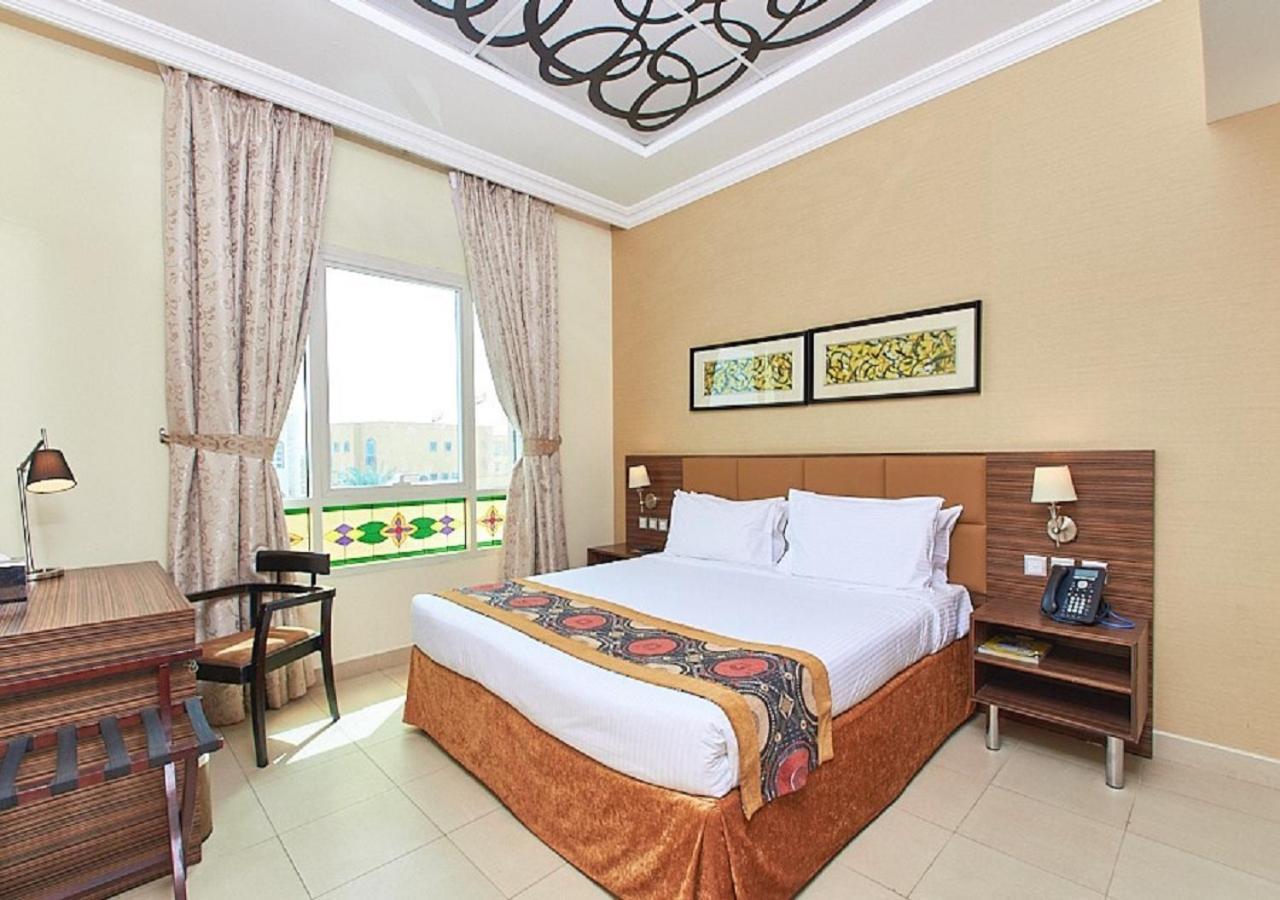 มูคัล สวีท Aparthotel ราสอัลไคมาห์ ภายนอก รูปภาพ