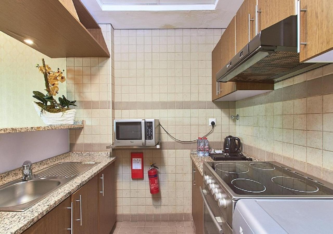 มูคัล สวีท Aparthotel ราสอัลไคมาห์ ภายนอก รูปภาพ