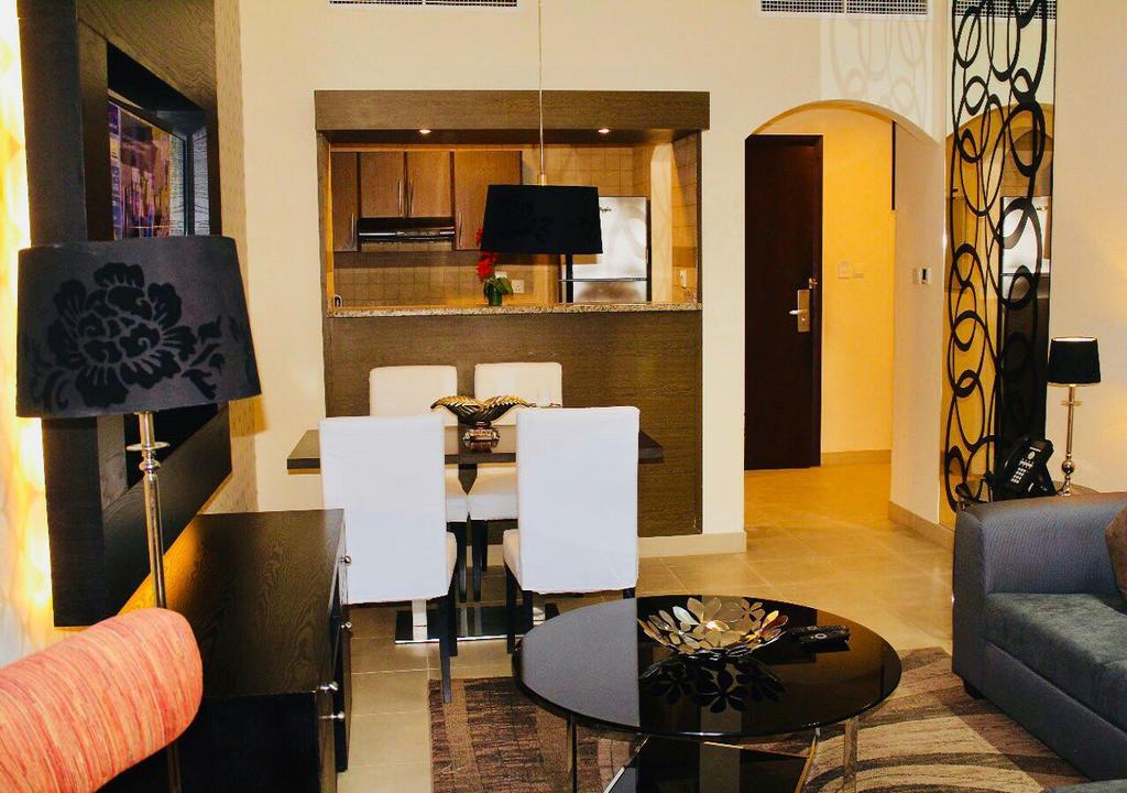 มูคัล สวีท Aparthotel ราสอัลไคมาห์ ภายนอก รูปภาพ